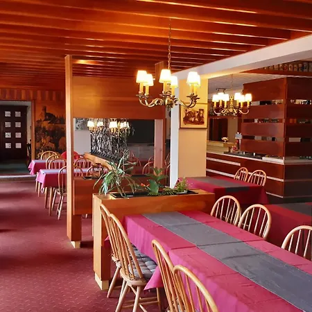 Hotel Waldpension Rabeneck *