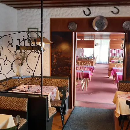 Hotel Waldpension Rabeneck *
