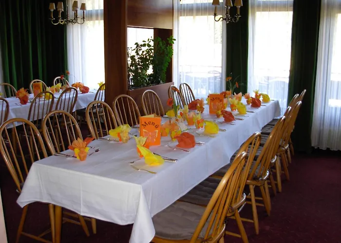 Waldpension Rabeneck Hotel *