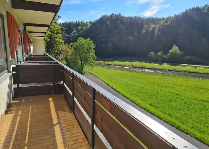 Waldpension Rabeneck * Waischenfeld